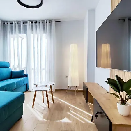 Terraza Suites Benidorm-2