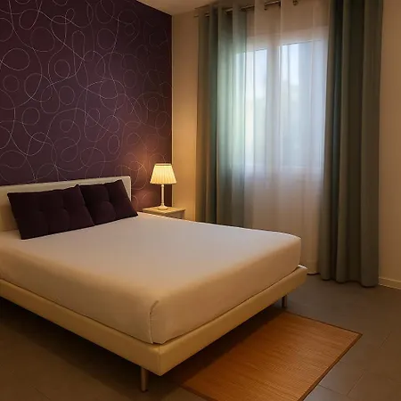 Ch Six Rooms-2
