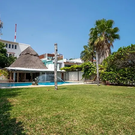 Villa Castillo- Stunning Lagoon Front Villa-3