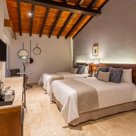 Buenaventura Grand Hotel & Great Moments-3