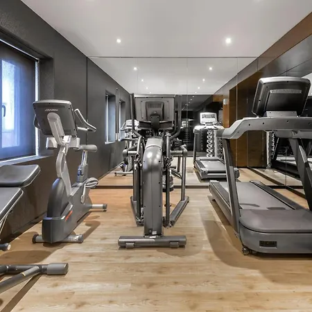 Ac Hotel Carlton Madrid By Marriott-3