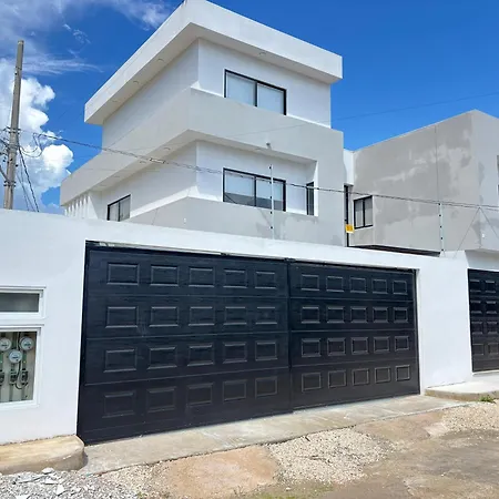 Privada Huayacan-3