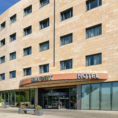 Hotel Maydrit Airport-3