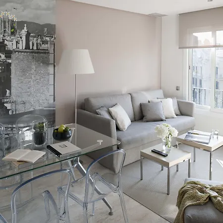 Eric Voekel Boutique Apartments - Atocha Suites-2