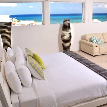 Magia Beachside Condo-3