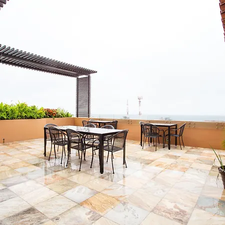BLAZE Hotel&Suites Puerto Vallarta-2