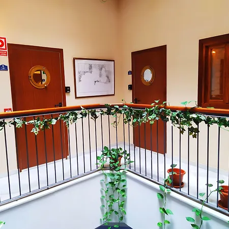 Hostal Casa Nautilus-2