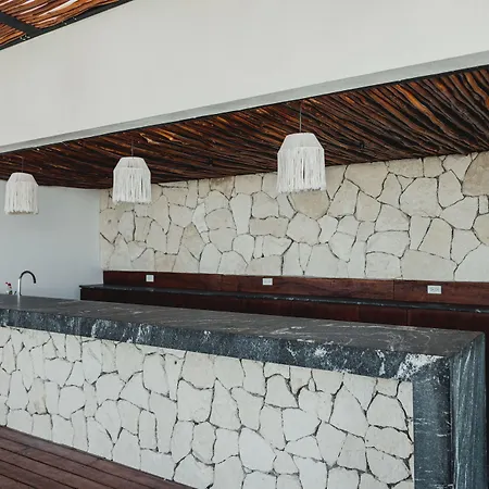 Ah Xok suites 5a Avenida-2