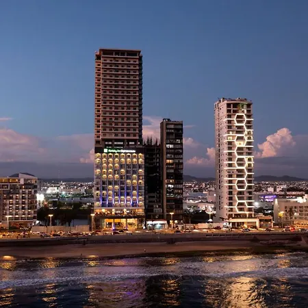 Holiday Inn Express & Suites Mazatlan By Ihg-2