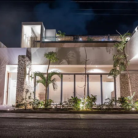 Moonshine Tulum Hotel & Hostel-2