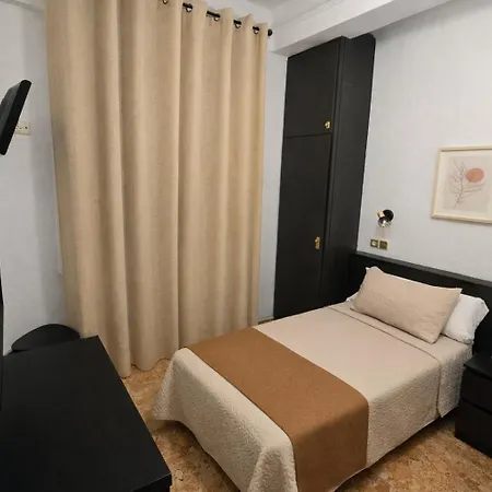 Hostal Prada-3