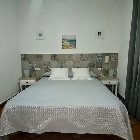 Hostal Canalejas-3