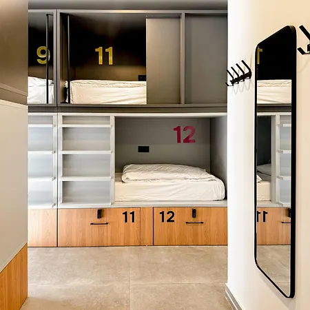 Funker Hostel-2