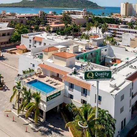 Quality Inn Mazatlan-2