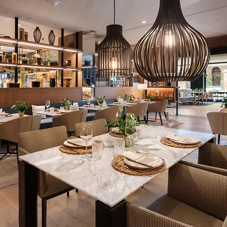Melia Madrid Serrano-3