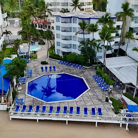 Hotel Acapulco Malibu-2