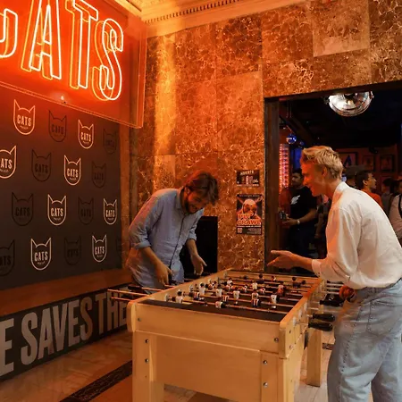 Cats Hostel Madrid Sol-2