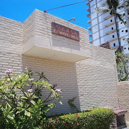 La Casa Contenta-2