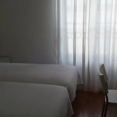Hostal Santa Isabel-3