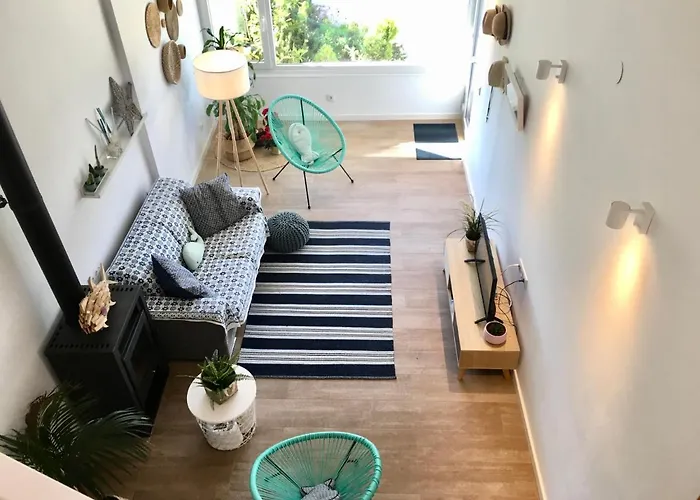 Villa Casa OSONA con jardin cerca de la Playa Tarragona