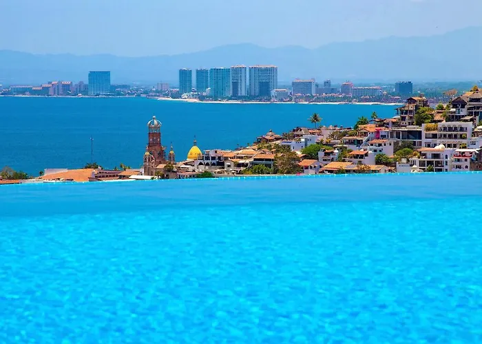 Luxury Villa Rental, Casa Yvonneka Puerto Vallarta