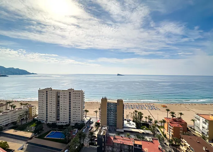 Apartamentos El Faro By Mc Benidorm