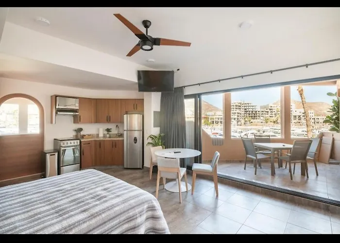 Aparthotel Marina Cabo Plaza unit 107A Cabo San Lucas