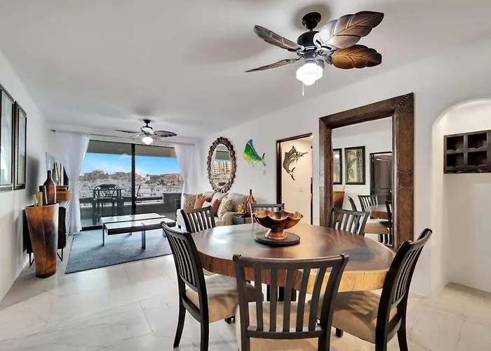 Villa Completely Remodeled 2Bd-2Ba Plaza Bonita Cabo San Lucas