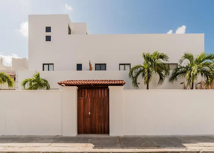 *Casa Aluxes- Guesthouse* Cancún