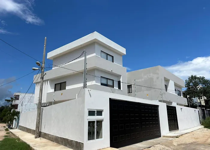 Privada Huayacan Cancún
