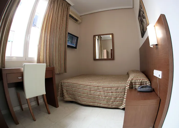 Hostal Atocha Almudena Martín Madrid