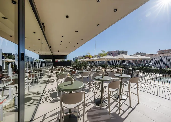 Hampton By Hilton Alicante Airport