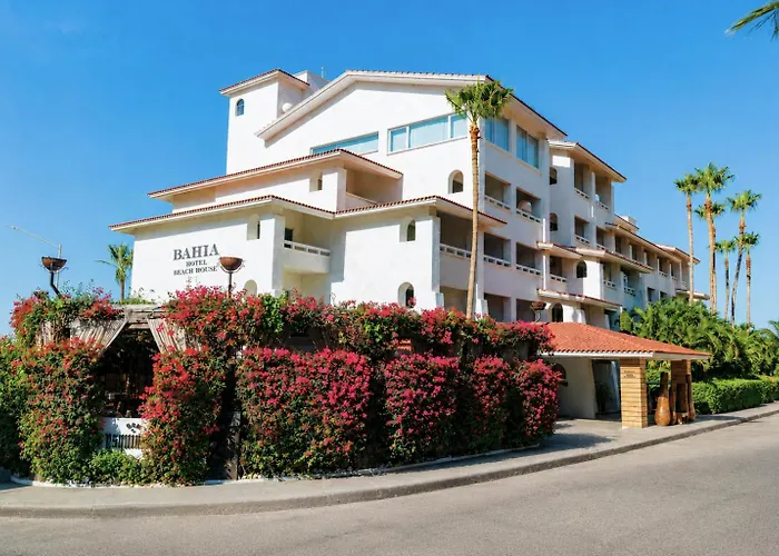 Bahia Hotel & Beach House Cabo San Lucas